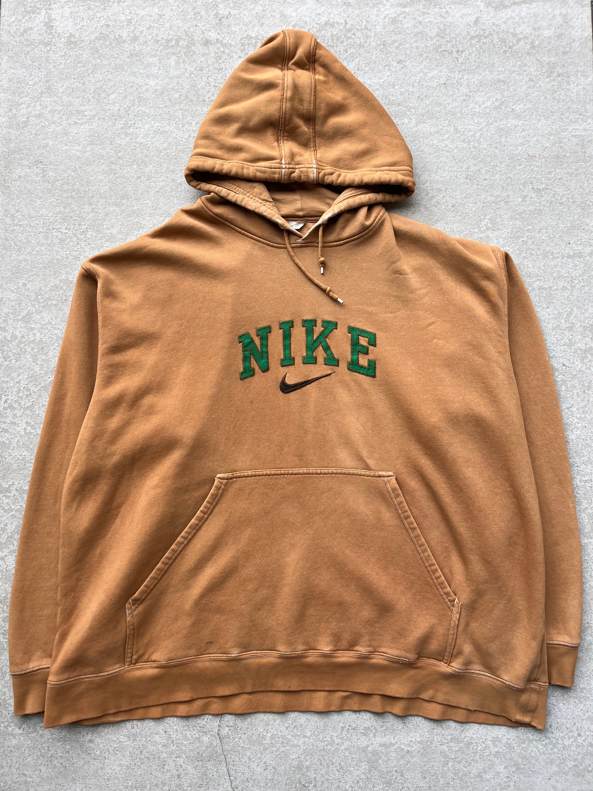 Nike Embroidered Hoodie - XXL