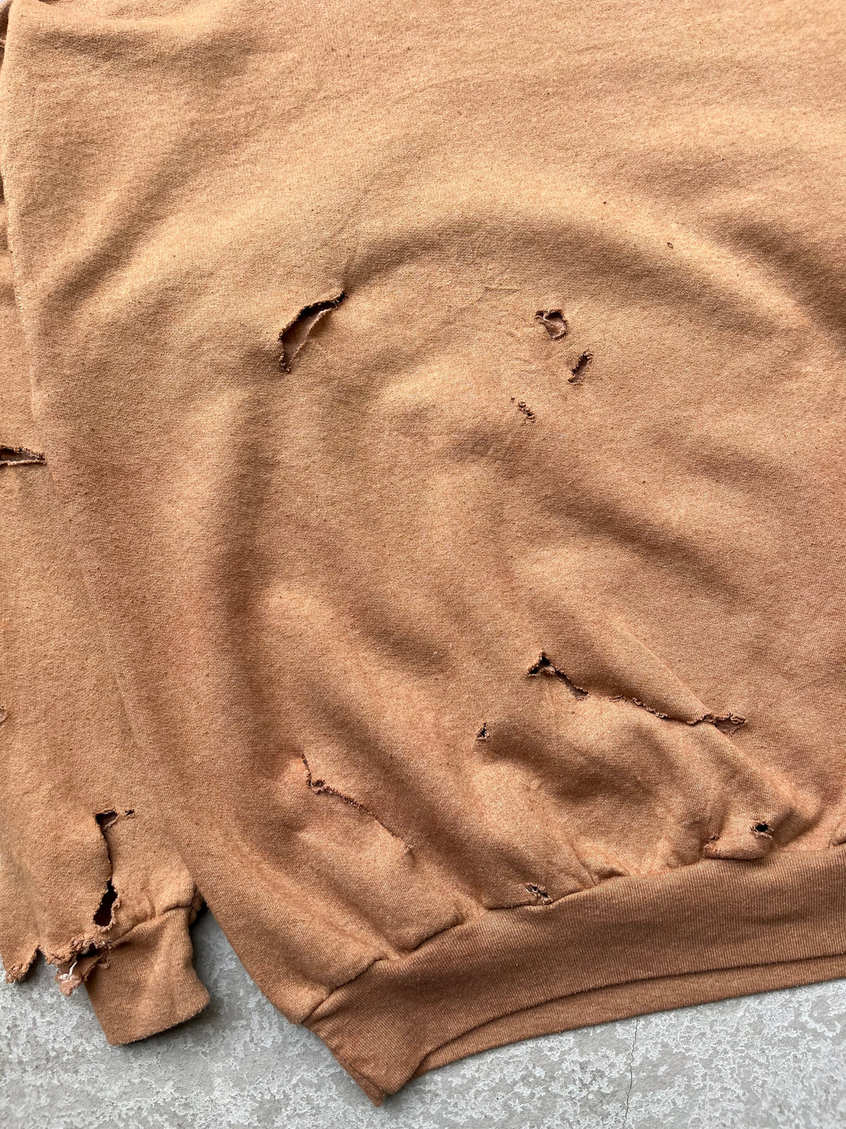 Betty Distressed Crewneck - XL